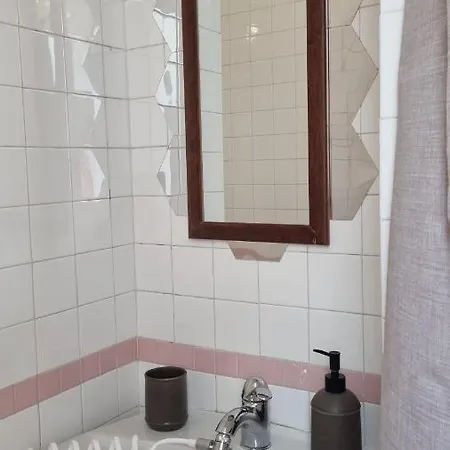 Leonardo Apartament *