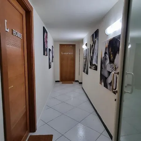 Leonardo Apartament *